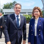 EN INGLÉS: Secretario de Estado, Antony Blinken, habla con estudiantes del Programa de Inmersión y vicepresidenta Raquel Peña, en Instituto Dominico Americano (ICDA)