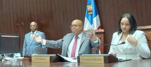 CÁMARA DE DIPUTADOS: Tras recibir proyecto de Ley Instituye Código Penal de la RD, lo declara de urgencia y en casi ocho horas lo lee de manera integra; convocan a sesión hoy a la 1:00pm