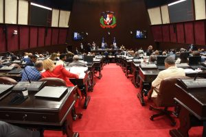 TURISMO SOSTENIBLE: Presidente Cámara de Diputados resalta importancia fortralecer turismo sostenible; inician lectura de informe
