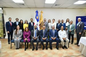 NUEVA CÉDULA: JCE presenta proyecto de nueva cédula a miembros de Participación Ciudadana y del CODESSD