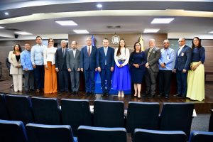 PATRIOTISMO: Junta Central Electoral incorpora en nueva Cédula símbolos patrios tras aval de la Comisión Permanente de Efemérides Patrias y el Instituto Duartiano