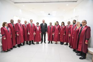 DEBERES Y DERECHOS: Fundamentales de los ciudadanos en la Constitución de la República para el fortalecimiento del país y la convivencia en armonía