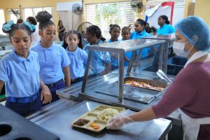 NUTRICIÓN ESCOLAR: Instituto Nacional de Bienestar Estudiantil destaca nutrientes en menús del almuerzo escolar