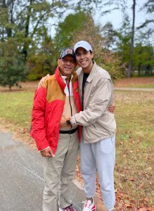 DONA RIÑÓN: Actor dominicano en ascenso Arturo Paredes celebra un año de vida nueva tras donar un riñón a su padre