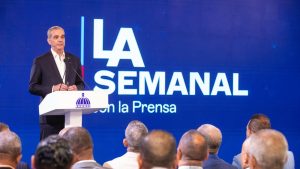 ¿CUANDO ENTREGARÁN REGALÍA Y BONOS NAVIDEÑOS? Presidente Abinader anuncia “La Brisita Navideña” y entrega de tarjetas de RD 1,500, que impactarán a dos millones 600 familias, desde el 4 de diciembre