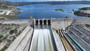 MONTE GRANDE: INDRHI realiza con éxito pruebas en compuertas y otros componentes de la presa Montegrande