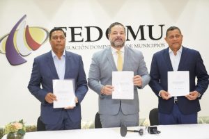 GESTIÓN DE RESIDUO SÓLIDOS: Presentan Planes Municipales de Gestión Integral de Residuos Sólidos -PMGIRS- buscan su implementación en gobiernos locales.