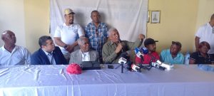 BUHONEROS DE LA DUARTE: Rechazan indemnización para que abandonen espacios; exigen ser reubicados como hicieron en primera, segunda y tercera etapa de Duarte con París