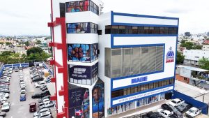 ¿COMO SE ADQUIEREN CALZADOS PARA ESTUDIANTES? Según INABIE mantiene participación mayoritaria de fabricación nacional y se ejecuta conforme a la ley 47-25