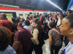 METRO DE SD ¿Cuántos pasajeros sumaría cada día L2C que va desde el kilómetro 9 de Autopista Duarte hasta Los Alcarrizos?