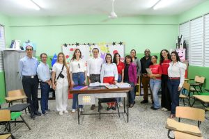 !ARTES EN ESCUELAS! Save the Children Dominicana propone que cada escuela pública cuente con un aula de arte y música