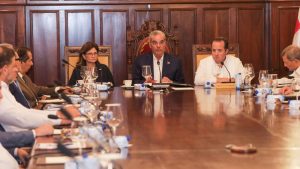 ¿CUALES SON LAS PRIORIDADES EN PRÓXIMO PRESUPUESTO DE RD PARA 2027?La política de gasto prioriza la inversión en educación, salud, infraestructura, productividad e institucionalida