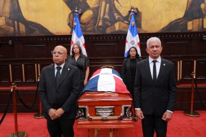 CÁMARA DE DIPUTADOS: Rinde honras fúnebres a Jorge Frías y destaca su legado de servicio a su comunidad y al país