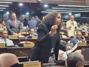 !ADVERTENCIA! Diputada Ycelmary Brito pide a sociedad estar atenta, ciudadanos podría pagar dos veces por tratar una enfermedad catastrófica