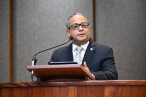 CONSTITUCIONAL: Presidente del TC insta a construir una ciudadanía comprometida con la Constitución