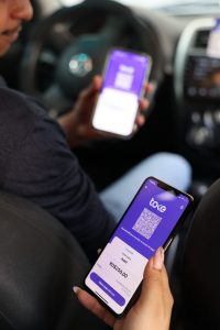 !USO DE TECNOLOGÍA EN TAXIS! Toke e inDrive habilitan pagos digitales en viajes urbanos
