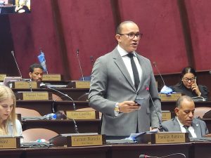 DEMANDAN OBRAS: Cámara de Diputados aprueba grupo de 11 resoluciones sometidas legisladores que exigen obras para sus localidades